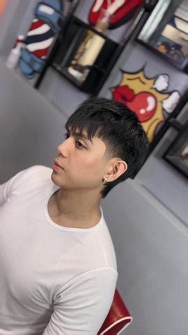 3 years of no haircut, he finally trusted Hollywood Barbers! #Hollywoo ...