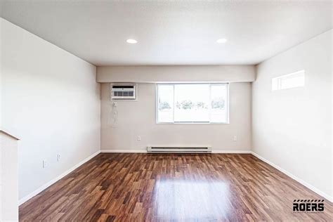 801 Barrett St N Unit H Fargo Nd 58102 Is A 2 Bedroom Apartment For ...