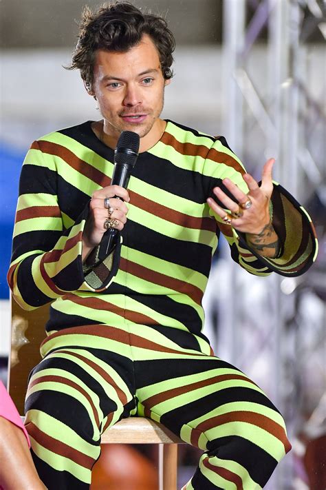 Olivia Wilde and Harry Styles’ Relationship Timeline | Us Weekly