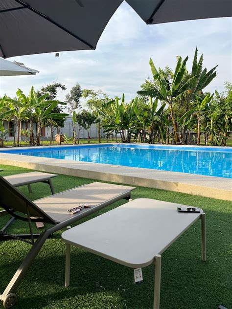 Hacienda Naples - Bungalow 2 bedrooms and pool - Cabins for Rent in ...