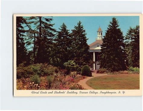 Postcard Floral Circle and Students' Building Vassar College ...