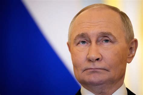 Putin's Russia preparing for "big war" soon, Ukraine warns - Newsweek