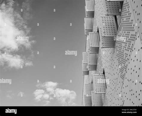 University physical Black and White Stock Photos & Images - Alamy