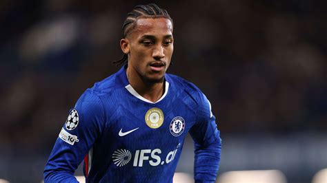 Premier League agent fees revealed: Chelsea lead way as top-flight ...