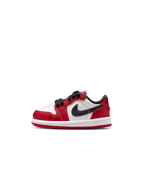 Air Jordan 1 Low OG 'Chicago' (HQ6998-600) Release Date. Nike SNKRS