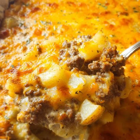 Cheesy Ground Beef Potato Casserole: Hearty Family Dinner - Natura Cuisine