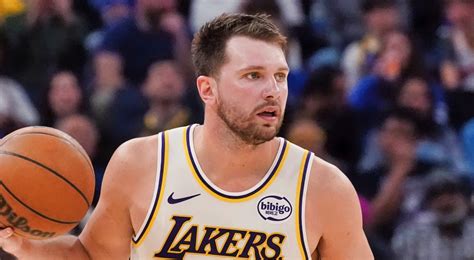 Mavericks Owner Patrick Dumont Receives Hilarious Reaction on Nico ...