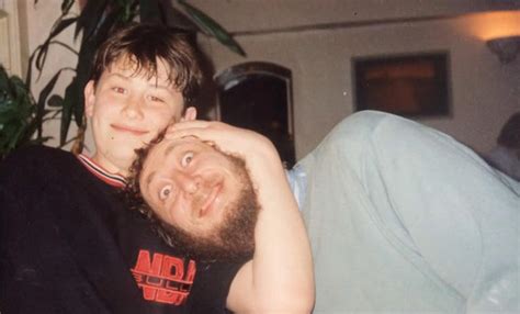 Michael Rosen urges people to 'look for meningitis rash' while ...