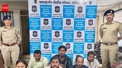 Man stabbed, assaulted by six over old dispute | Vadodara News - The ...