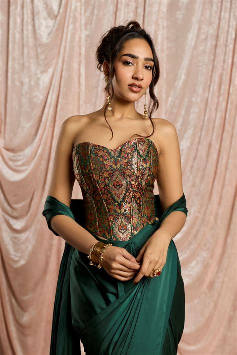 Hansika Emerald Brocade Coset Blouse