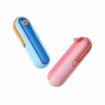 Creative Capsule Silicone Pencil Pouch – Giftoo