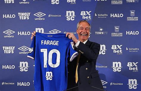 Sunderland offer Nigel Farage a stadium visit, Reform leader claims ...