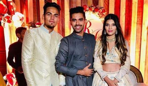 Who is Deepak Chahar's brother, Rahul Chahar?
