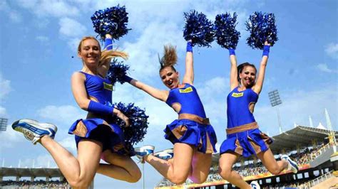 IPL Cheerleader’s Fees | Know about how much IPL 2026 cheerleaders will ...