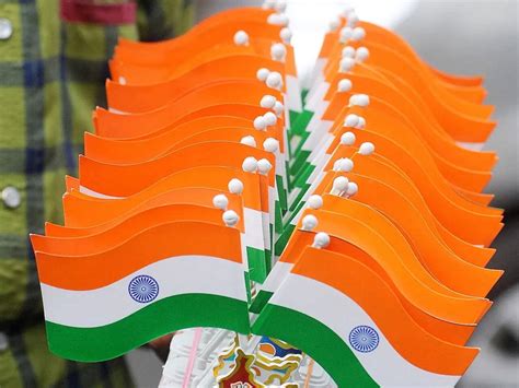 India tops global remittances at $137 bn: UN