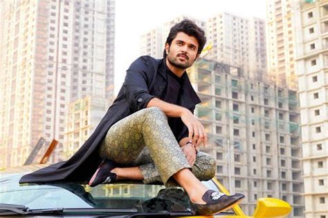Vijay Deverakonda begins filming for his next