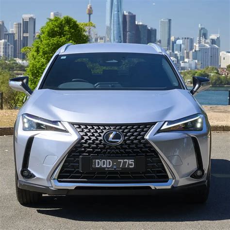 2026 Lexus UX300h luxury review