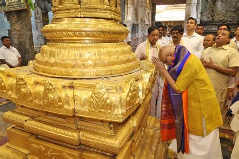 Vice President Radhakrishnan offers prayers at Tirumala temple