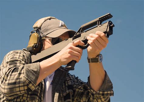 Tokyo Marui VSR-ONE Gold vs Tokyo Marui VSR-10 G-Spec | Popular Airsoft ...