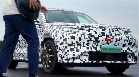 GWM unveils first SUV on GWM One platform with 363 km EV range, 6.3 L ...