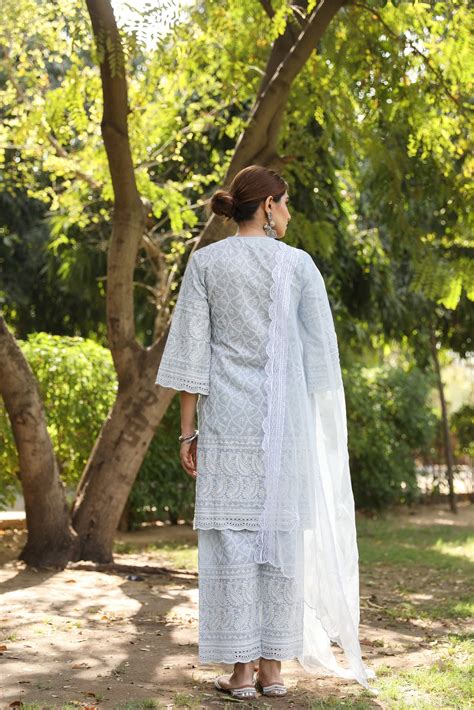 Chikan Hina Sky Straight Kurta Set With Organza Dupatta – Gulabo Jaipur