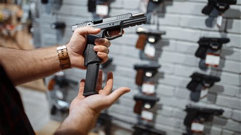 Oregon House passes bill tweaking embattled gun control law Measure 114 ...