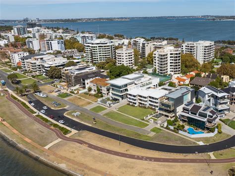 PUBLIC HEALTH ALERT: Toxic bacteria found in ritzy suburb