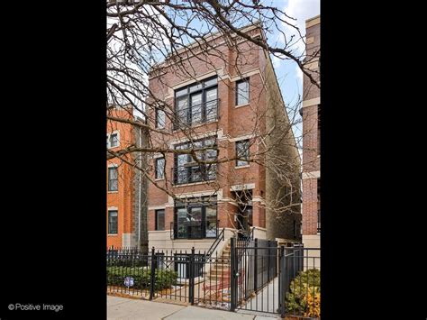 2733 N Southport Ave Apt 3, Chicago, IL 60614 | Realtor.com®