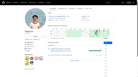 从量化基金创始人到DeepSeek产品部负责人，崔添翼走进AI权力中心_腾讯新闻