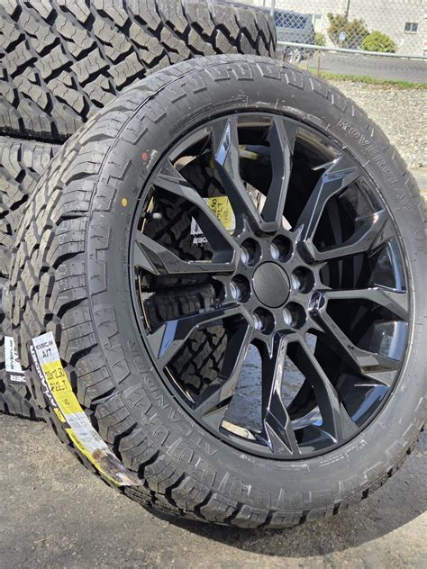 Chevrolet Silverado With Rims