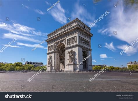 Paris Arc Isolated: Over 227 Royalty-Free Licensable Stock Photos ...