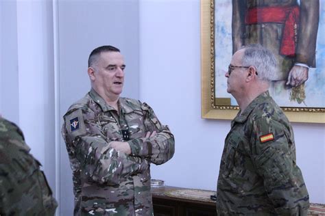 Visita del Estado Mayor Conjunto para el Territorio Nacional Francés - Army