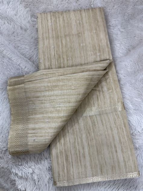 Traditional Weave Soft Silk Banarasi Saree – Unique Threads Sarees