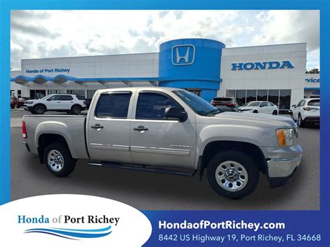 Used 2008 GMC Sierra 1500 SL for Sale - Car and Driver