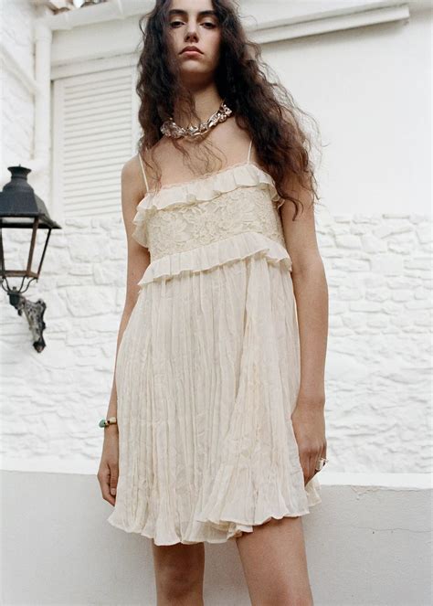 Crinkled effect lace dress - Women | MANGO South Africa