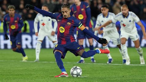 Raphinha reaparece y entra directamente en el once del Barça en Montilivi