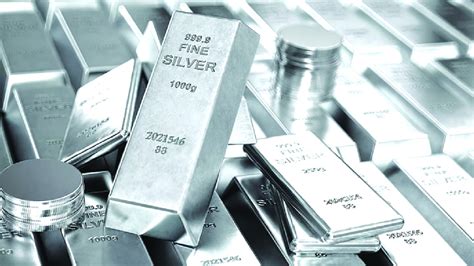 Silver futures slide INR 9,467 to INR 2.15 lakh/kg; extends 10-day rout ...