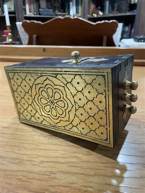 Void Box - Jean Claude Constantin