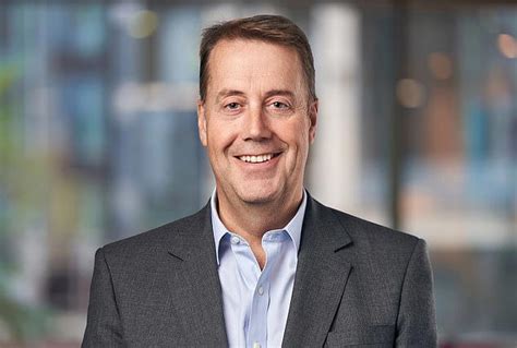 Standard Life buys Aegon's UK business for £2bn in pensions push