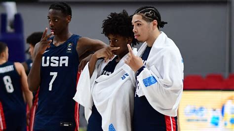 Boys' recruiting: Comparing top 2026 and 2025 basketball recruits - ESPN