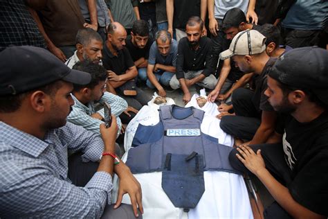 Why did Israel kill more journalists than any other country in the world last year? - Index on ...