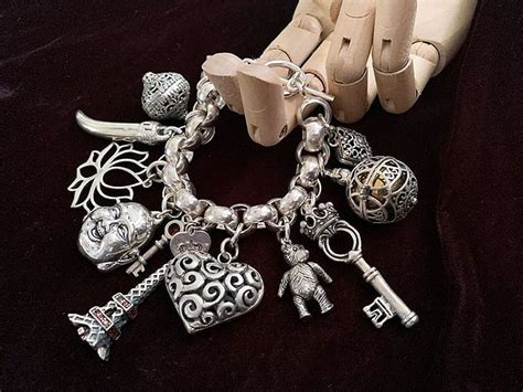 Pretty little things: Silver + gemstones make great gifts for the red ...