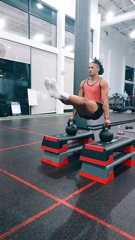 Everyday, in every way, I'm getting better and better. #calisthenics ...