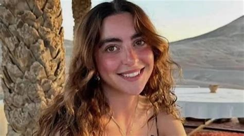 कार हादसे में गई 26 साल की इस Makeup Artist की जान, सदमें में पूरी ...
