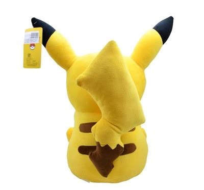 Mirada Pokemon Plush 30cm Pikachu Soft Toy, Officially Licensed ...