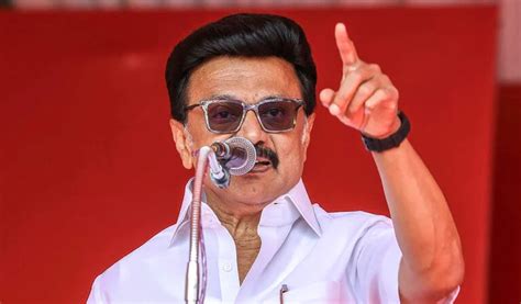 Stalin unveils DMK's 'Chennai Super-6' poll manifesto | Dailyhunt