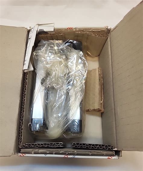 NEW REXROTH RUNNER BLOCK R162339420, KWD-035-SLS-CO-N-1