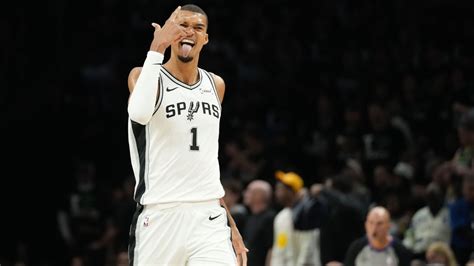 Wembanyama matches Olajuwon, Shaq, Kareem with Game 3 stat line - ESPN