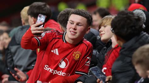 Kai Rooney continues to follow in dad Wayne's footsteps after bagging ...