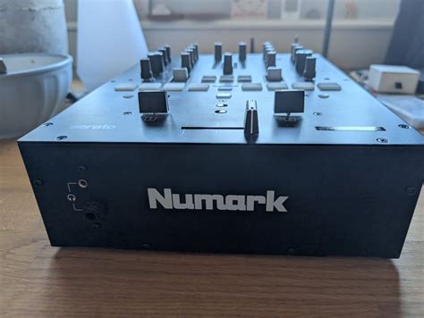 Numark Scratch DJ Mixer (Gebraucht) in Zürich für CHF 250 – nur ...